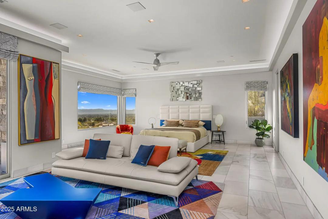 Real Estate Picture 20