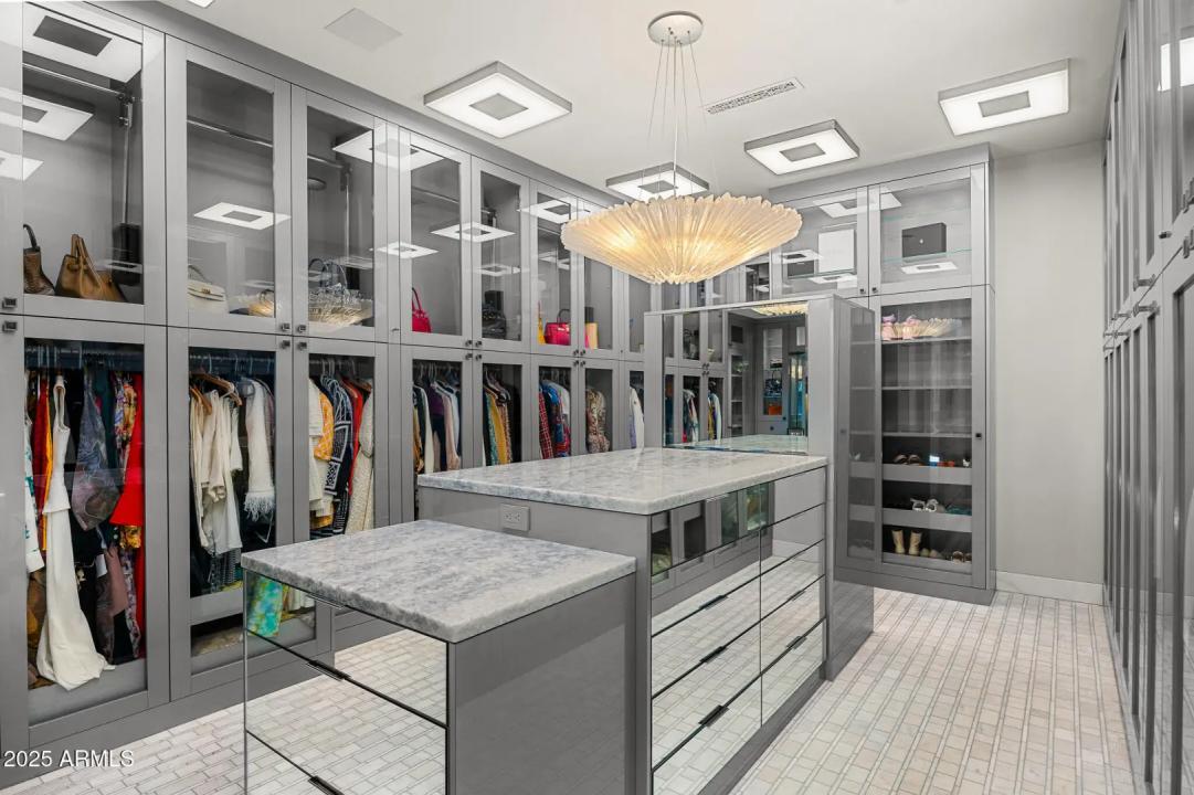 Real Estate Picture 31