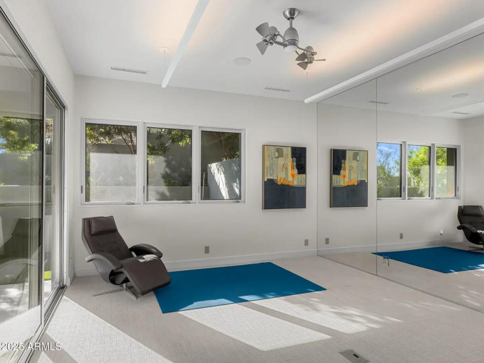 Real Estate Picture 35