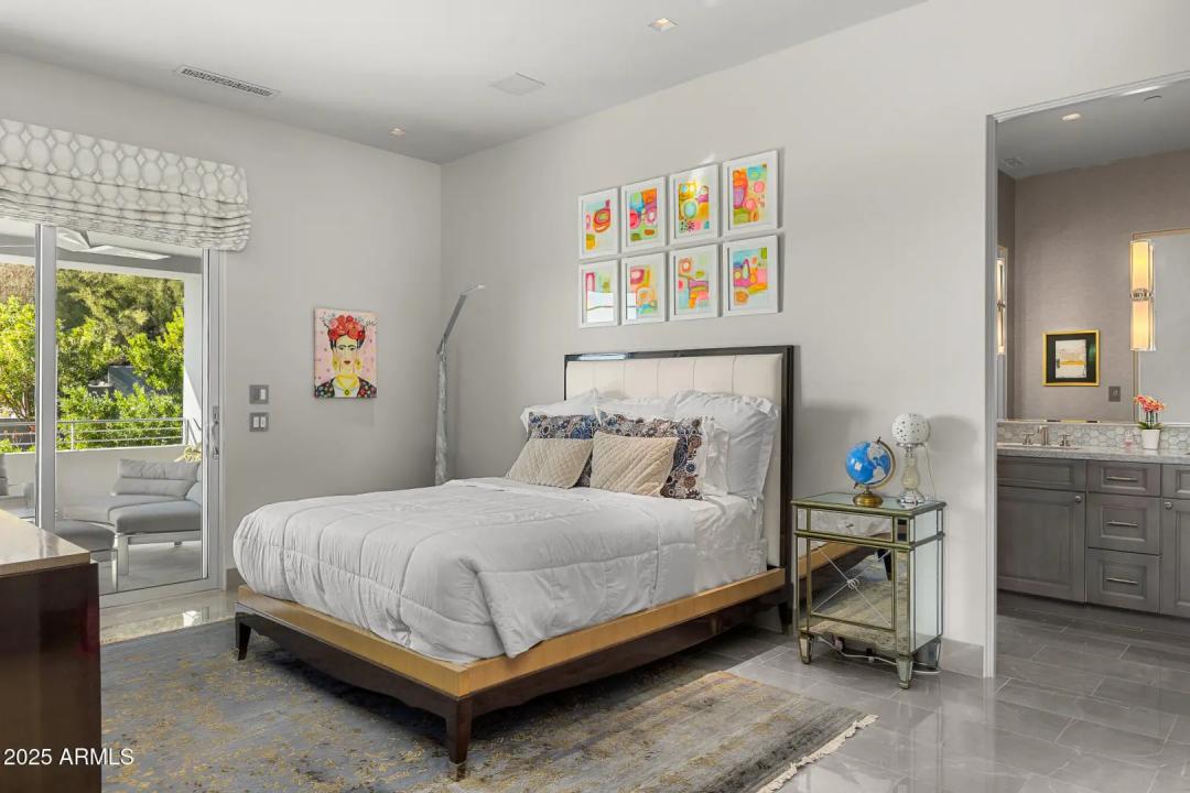 Real Estate Picture 44