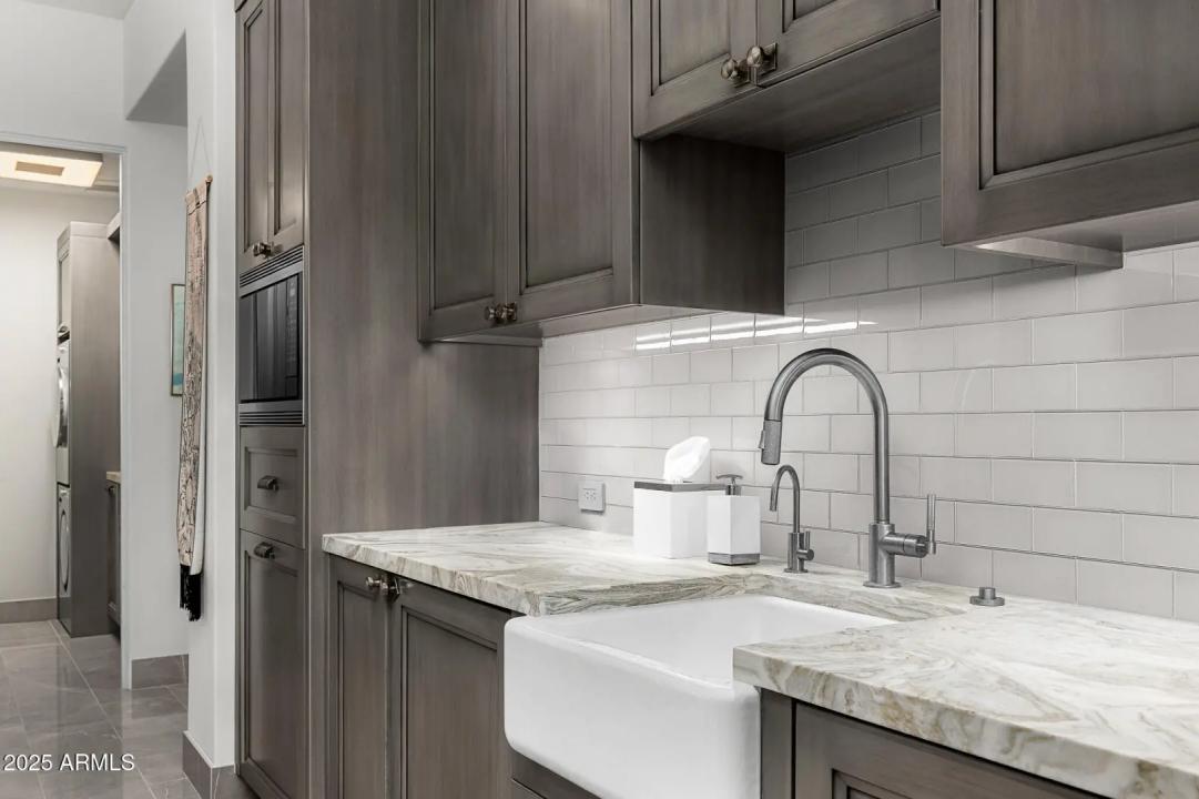 Real Estate Picture 56