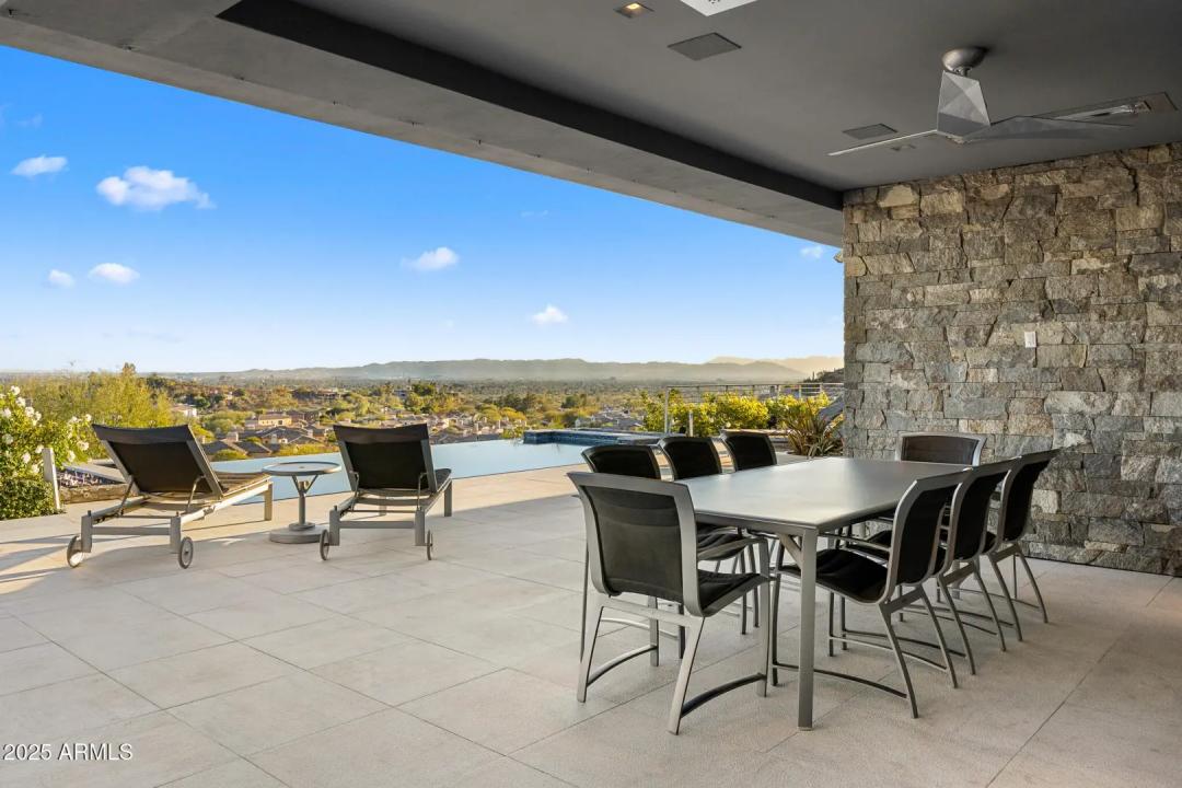 Real Estate Picture 66