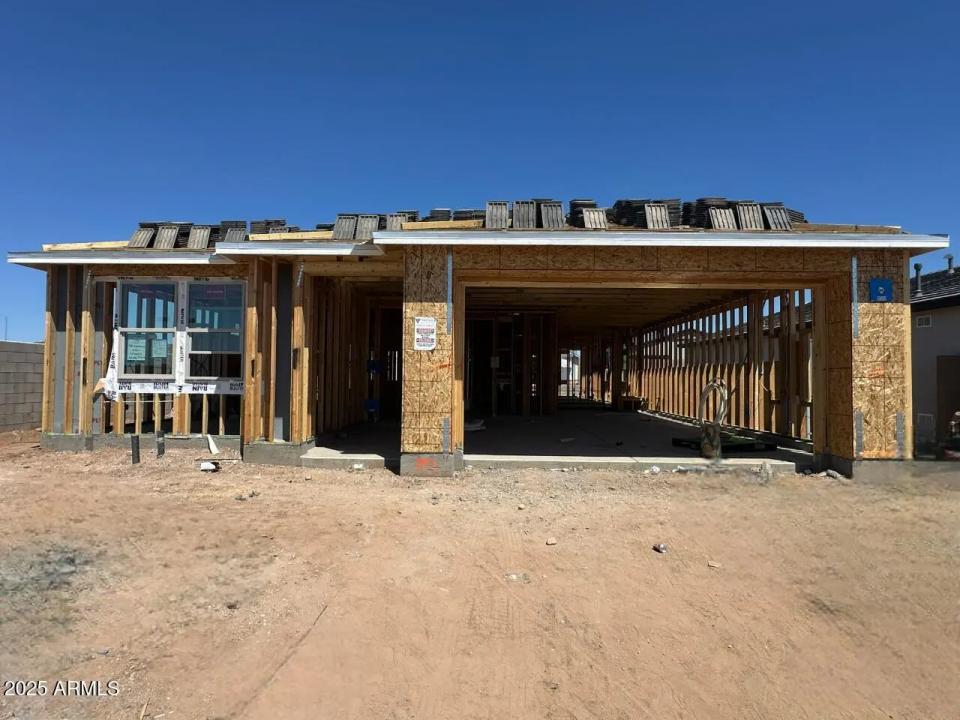 Real Estate Picture 2