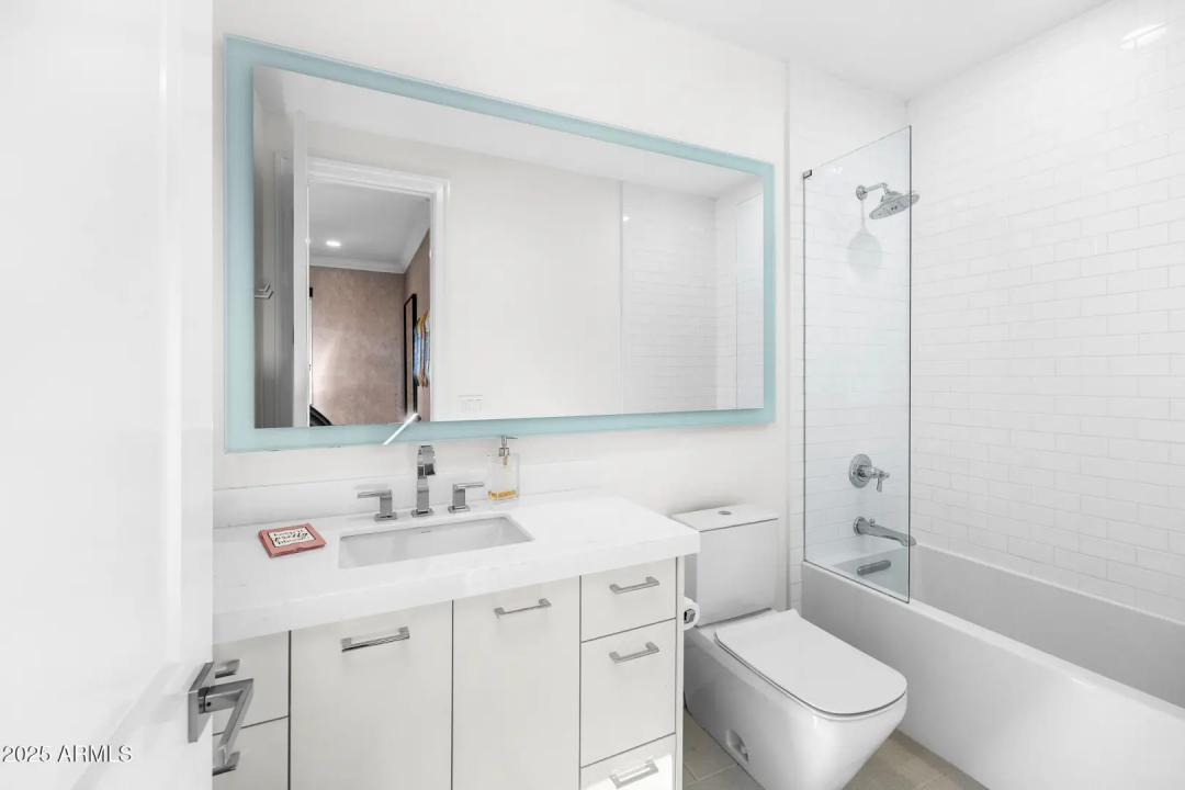 Real Estate Picture 42