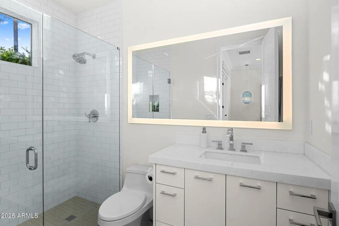 Real Estate Picture 44