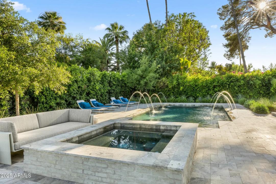 Real Estate Picture 54