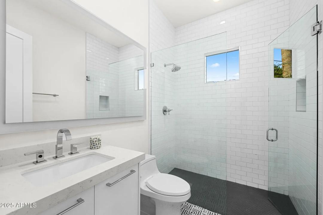 Real Estate Picture 62