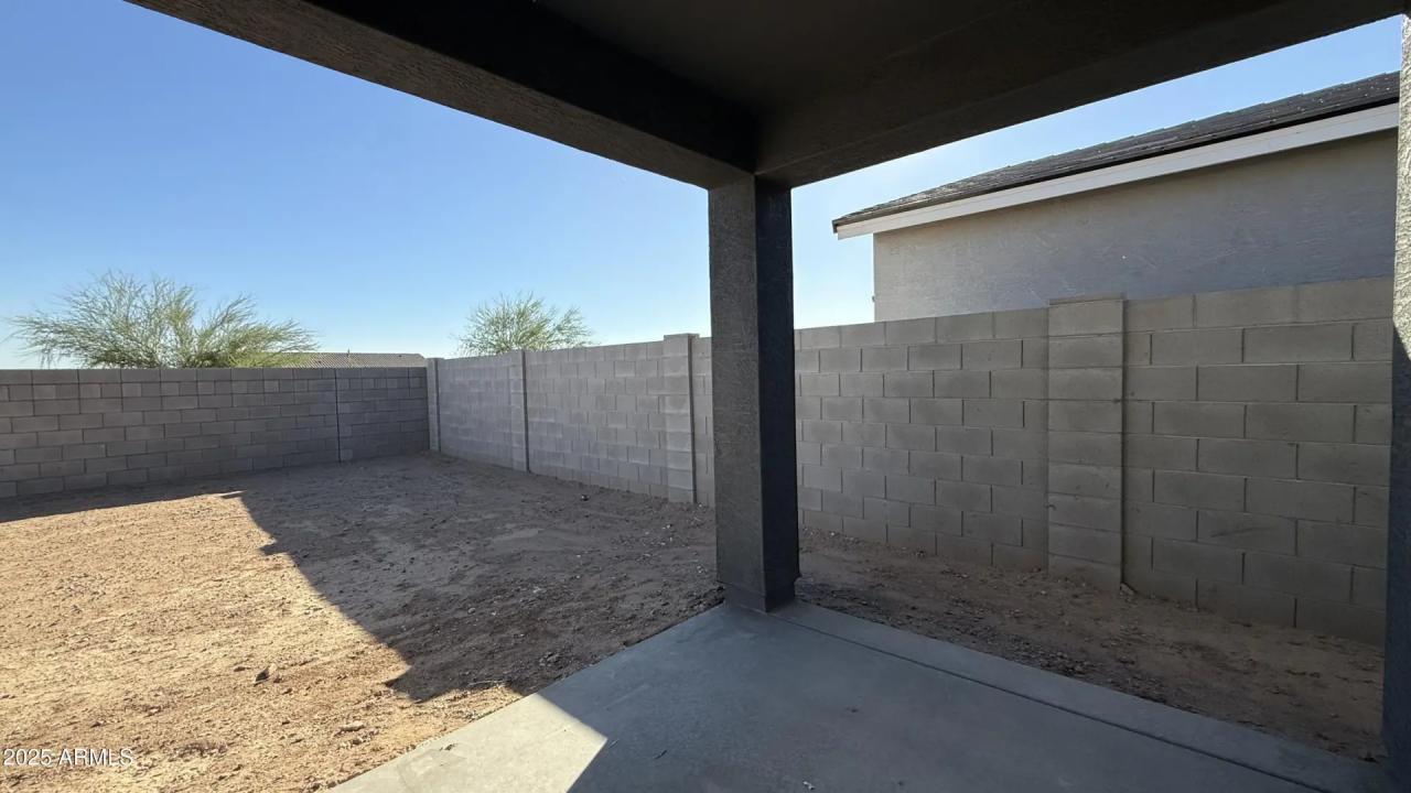 Real Estate Picture 21