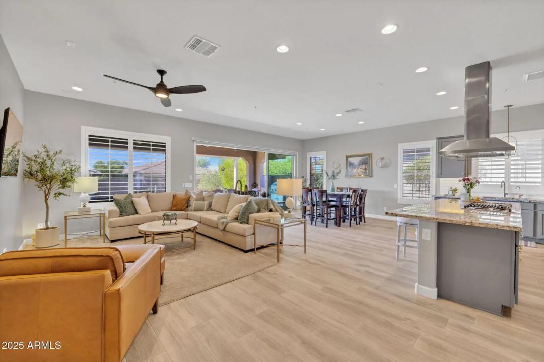 Real Estate Picture 26