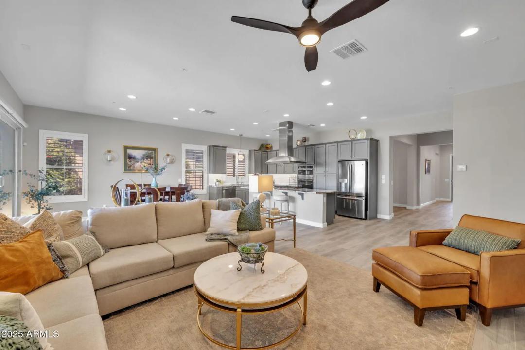Real Estate Picture 27