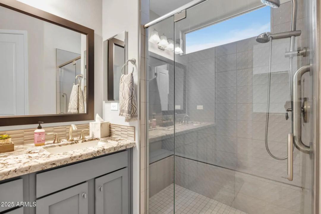 Real Estate Picture 39