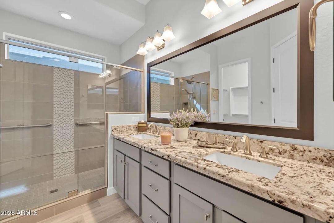 Real Estate Picture 31