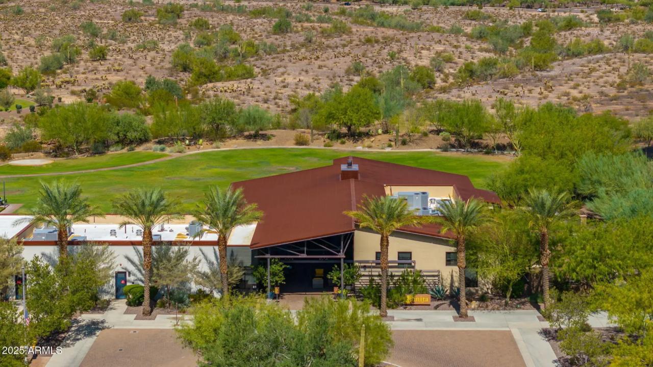 Real Estate Picture 49