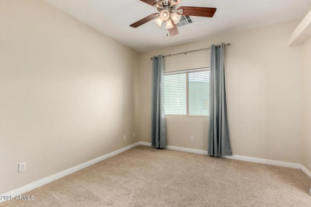 Real Estate Picture 13