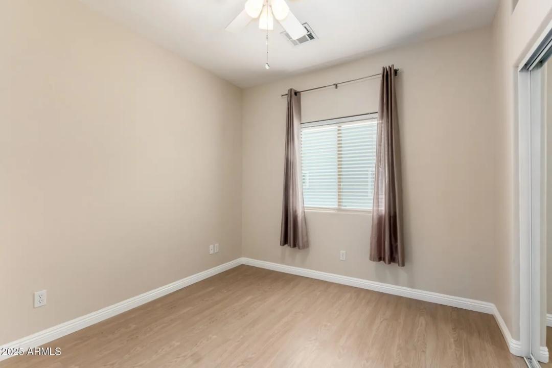 Real Estate Picture 20