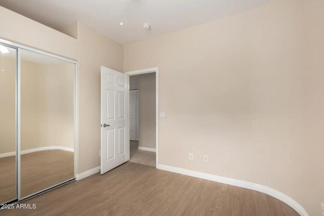 Real Estate Picture 21