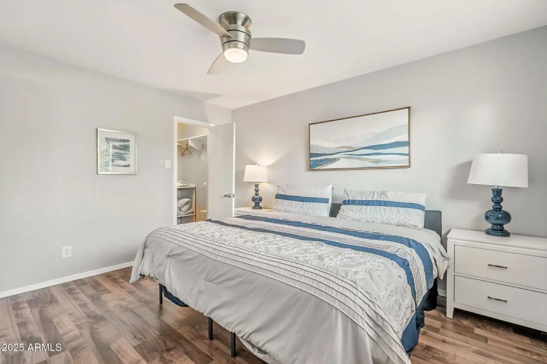 Real Estate Picture 16