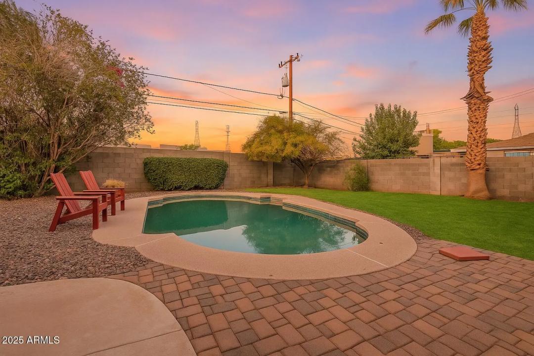 Real Estate Picture 2