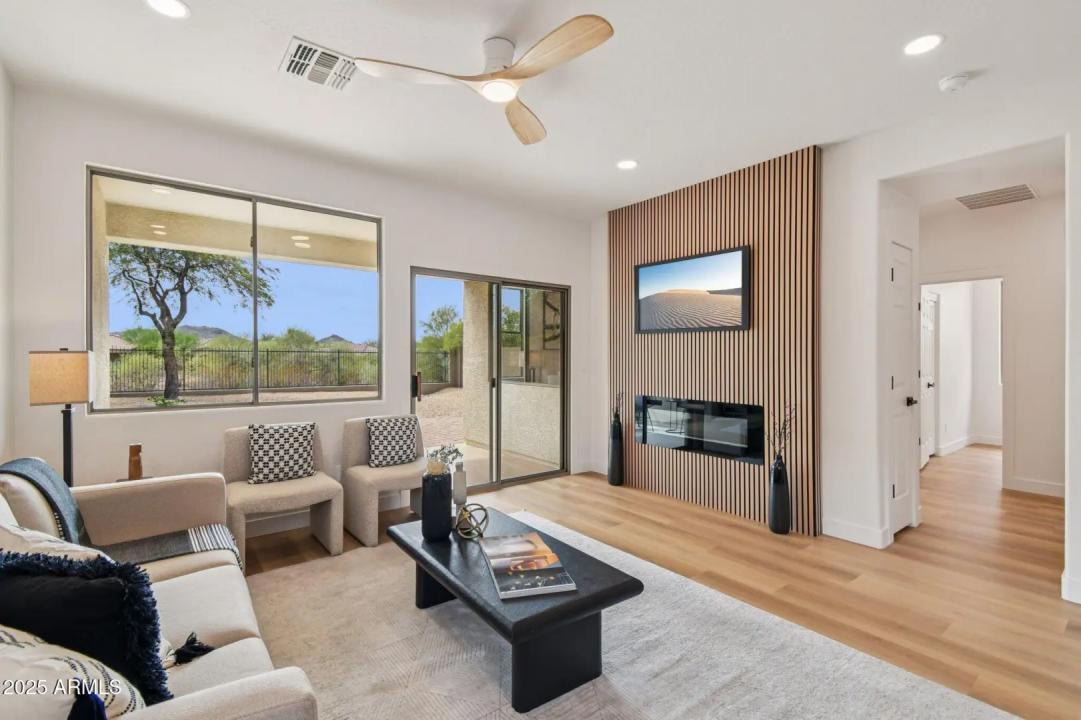 Real Estate Picture 2