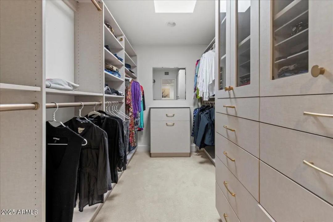 Real Estate Picture 23