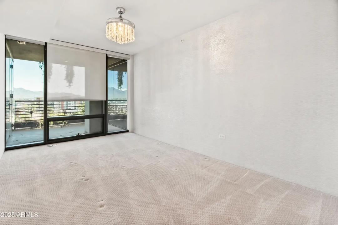 Real Estate Picture 24