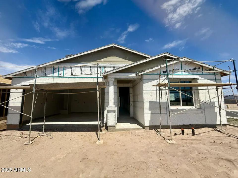 Real Estate Picture 2