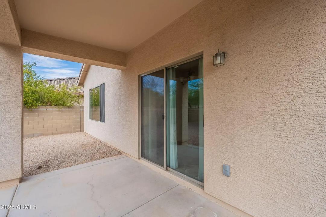 Real Estate Picture 32