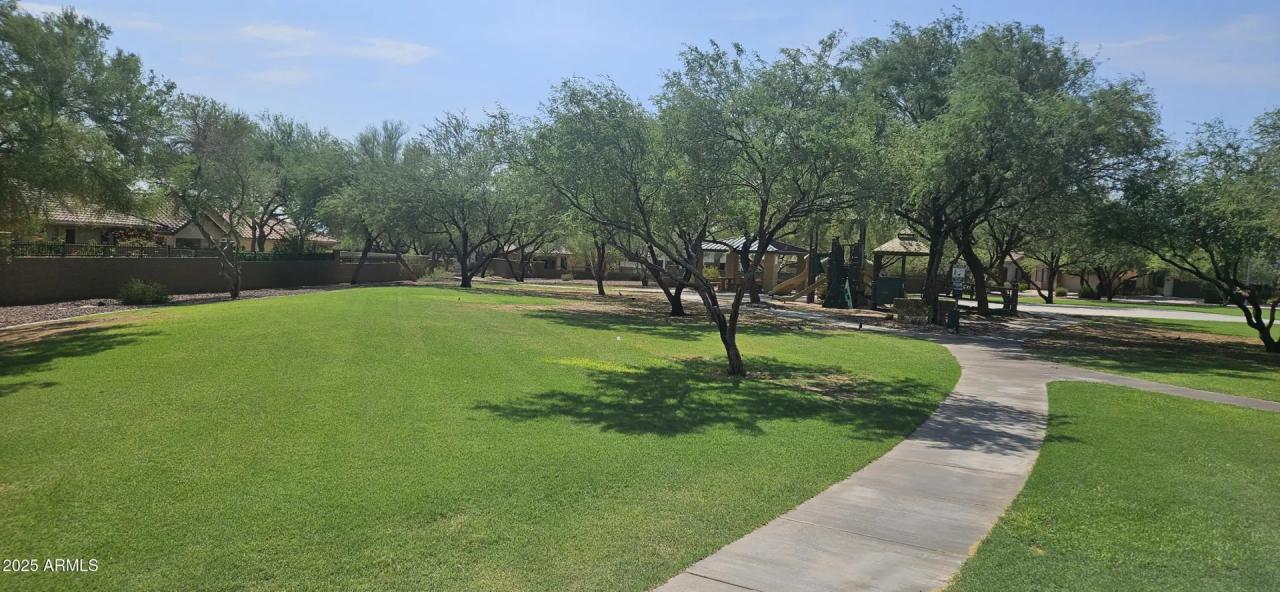 Real Estate Picture 41