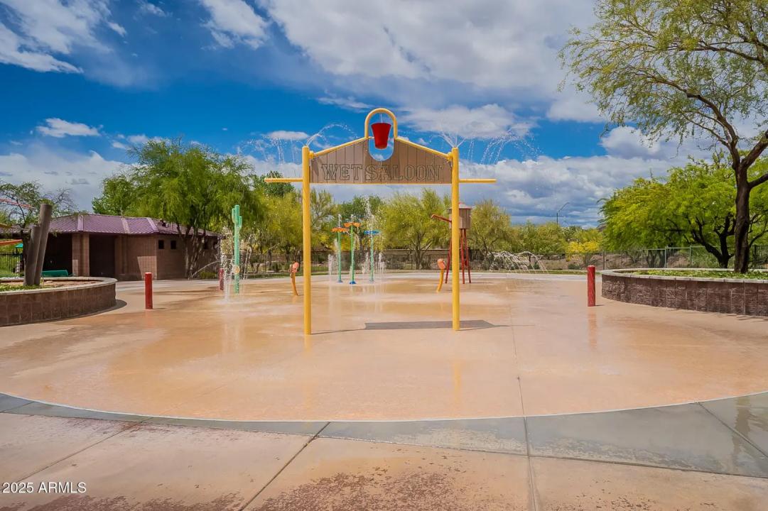 Real Estate Picture 56