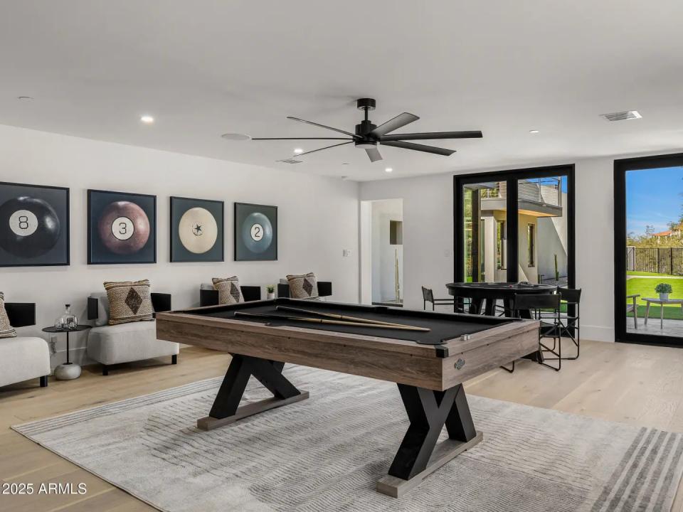 Real Estate Picture 13