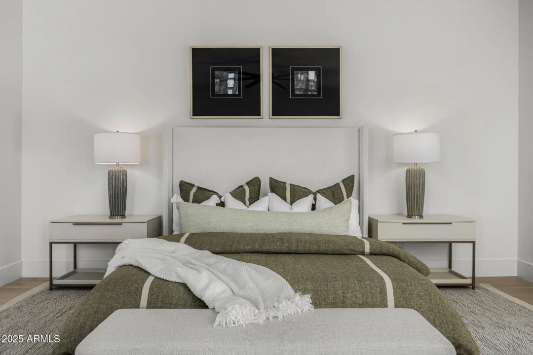 Real Estate Picture 17