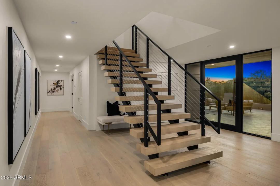 Real Estate Picture 36