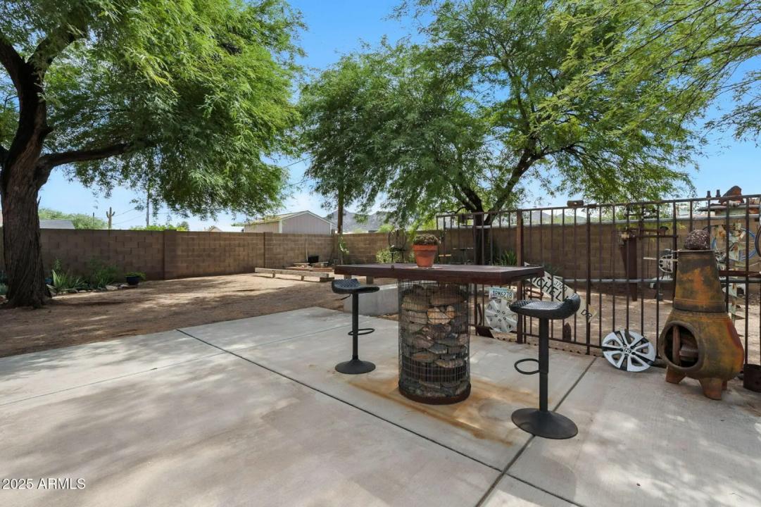 Real Estate Picture 29
