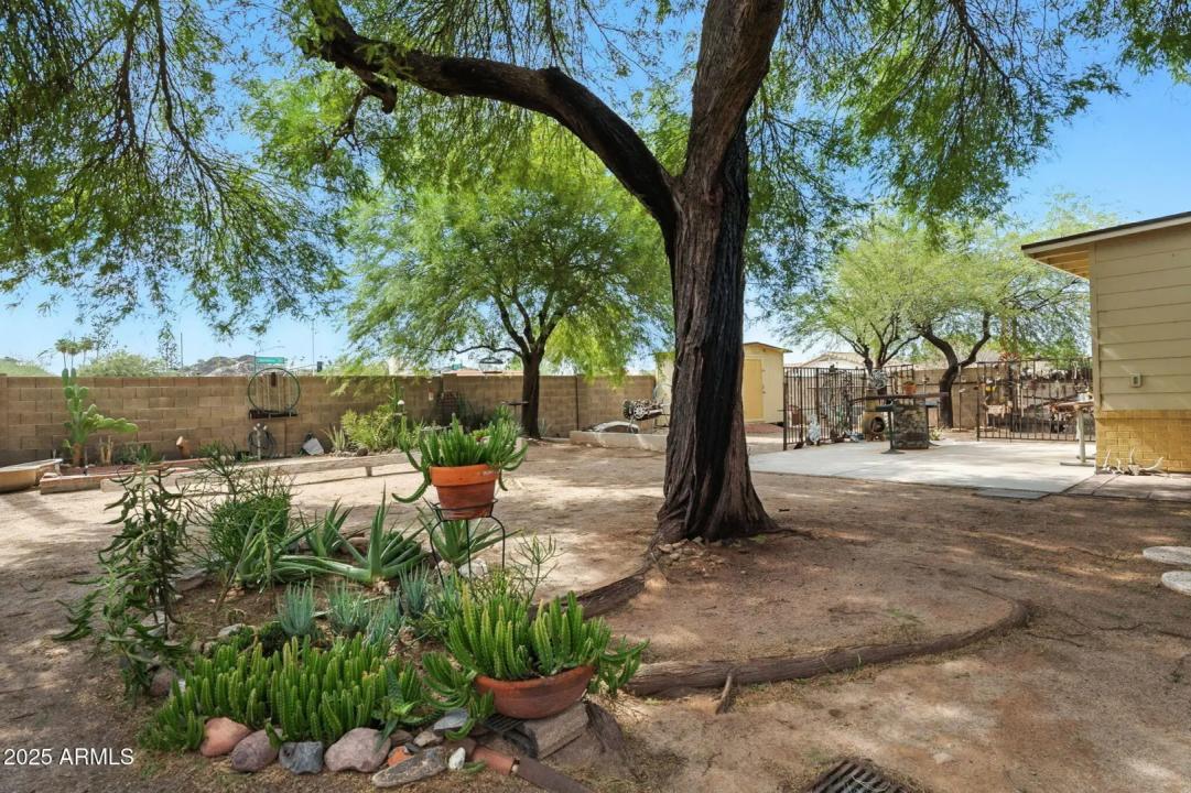 Real Estate Picture 31