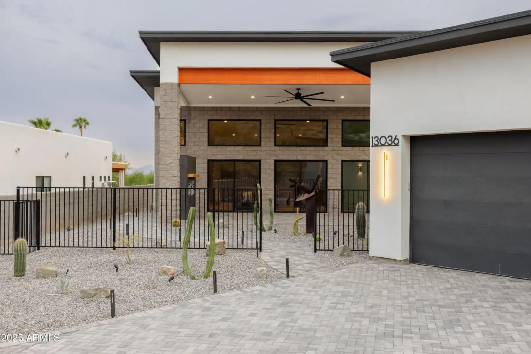 Real Estate Picture 4
