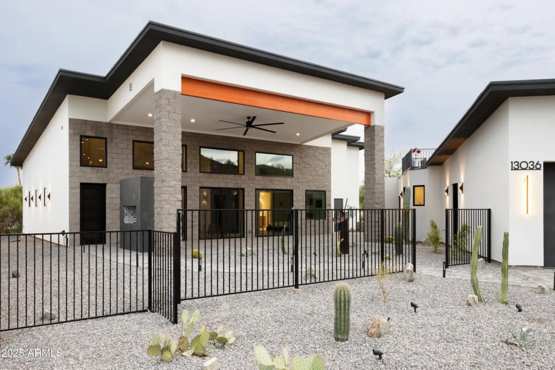Real Estate Picture 5