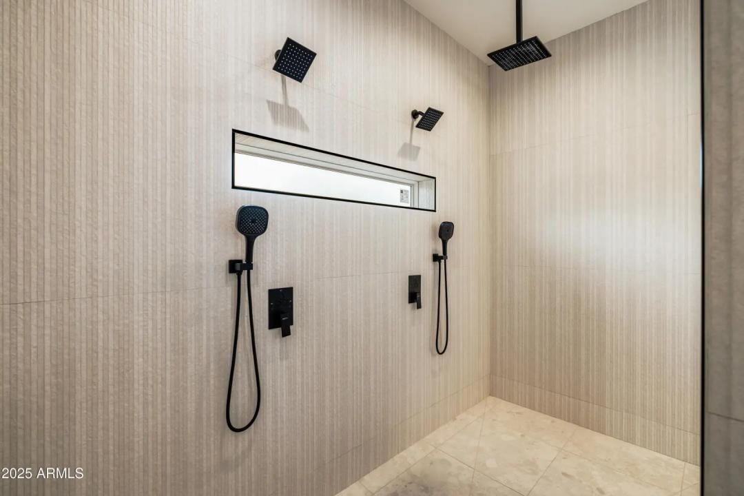 Real Estate Picture 52