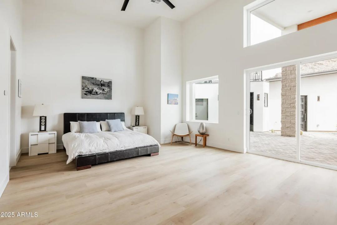 Real Estate Picture 41