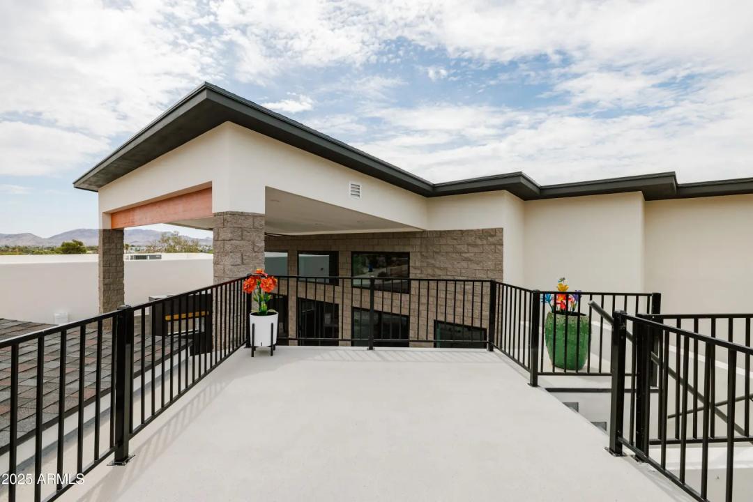 Real Estate Picture 79