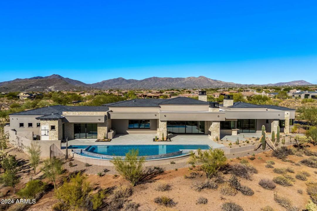 Real Estate Picture 73