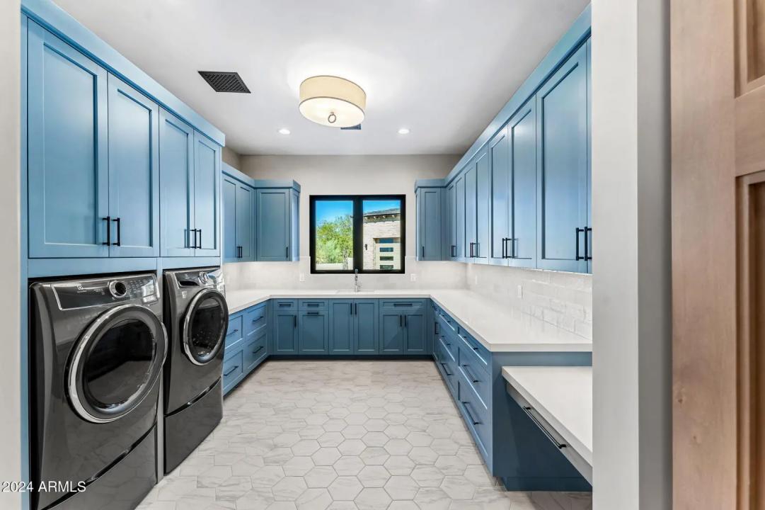 Real Estate Picture 63