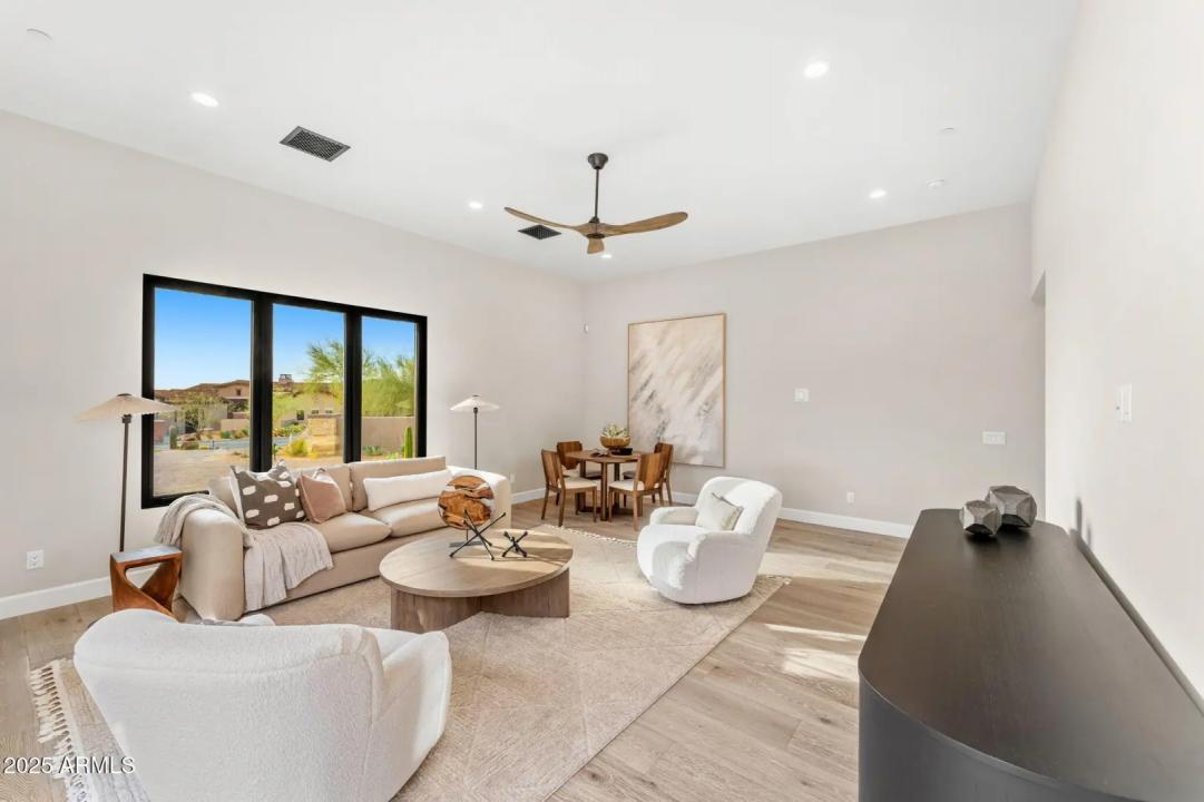 Real Estate Picture 67