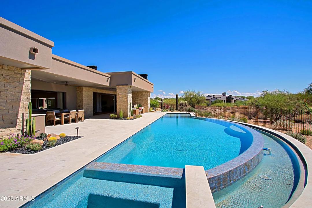 Real Estate Picture 76