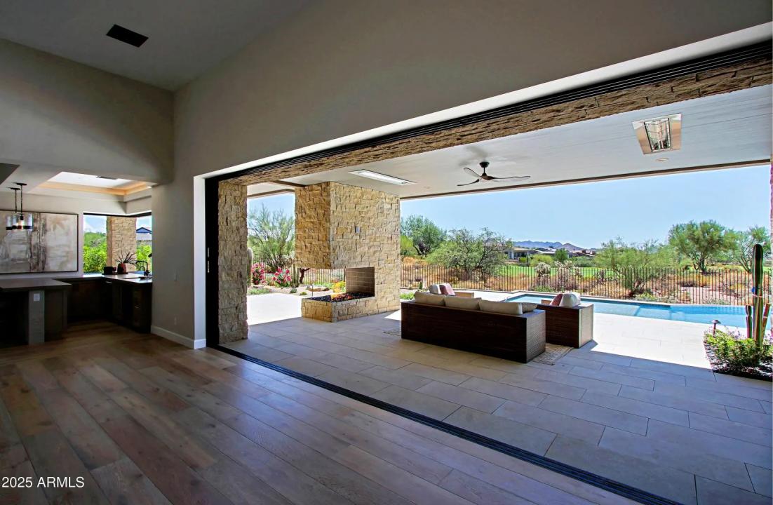 Real Estate Picture 32