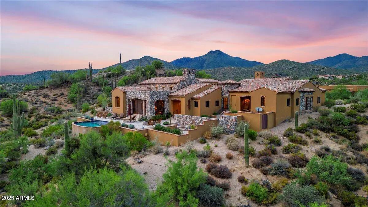 Real Estate Picture 3