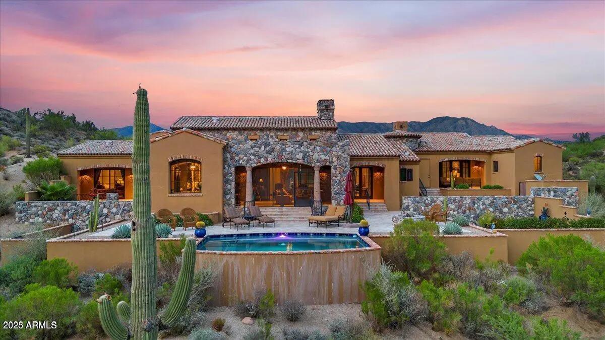 Real Estate Picture 5