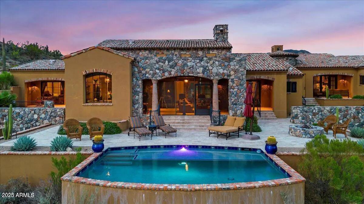 Real Estate Picture 6