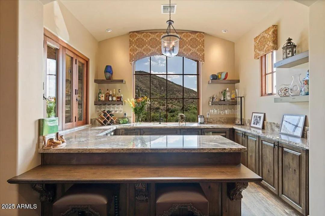 Real Estate Picture 34