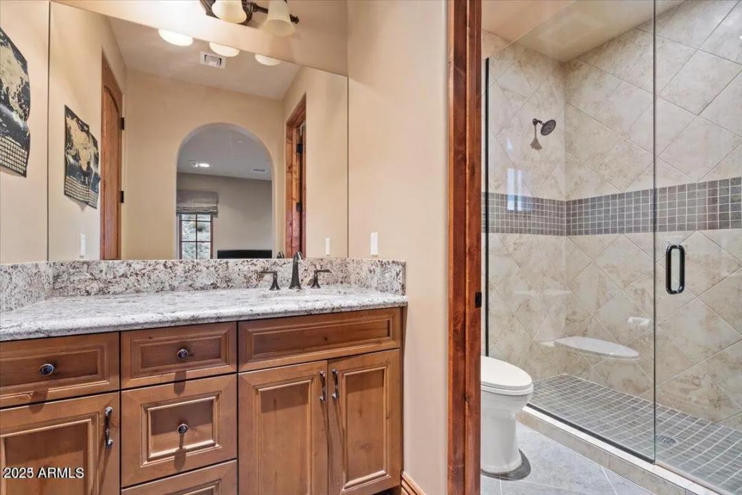 Real Estate Picture 39