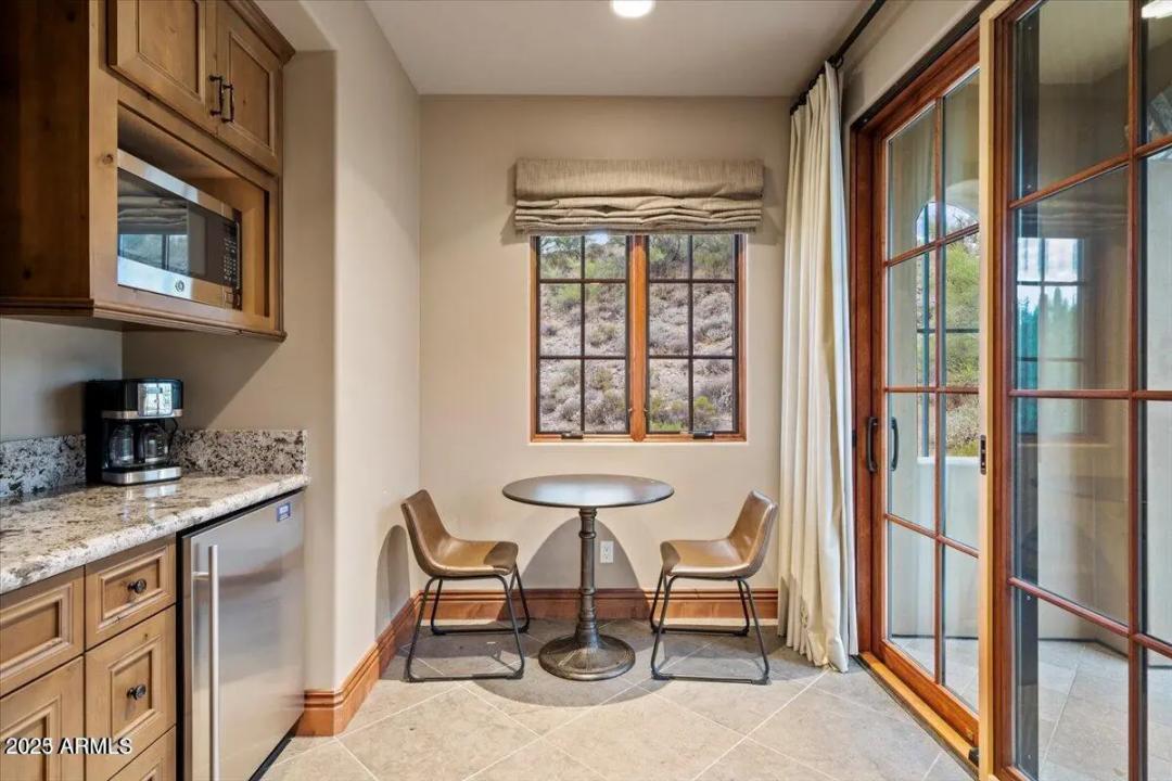 Real Estate Picture 41